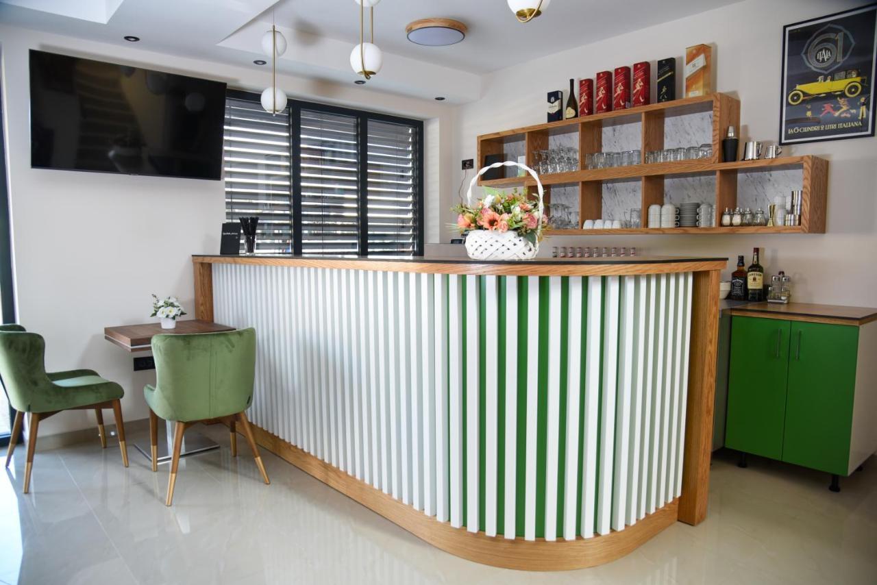 Merak Rooms & Caffe Bar Sabac Luaran gambar
