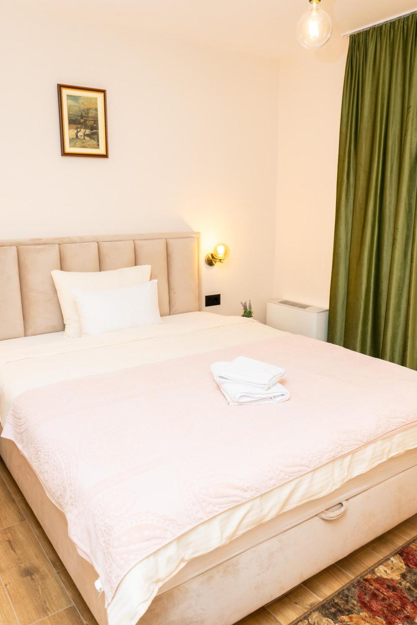 Merak Rooms & Caffe Bar Sabac Luaran gambar