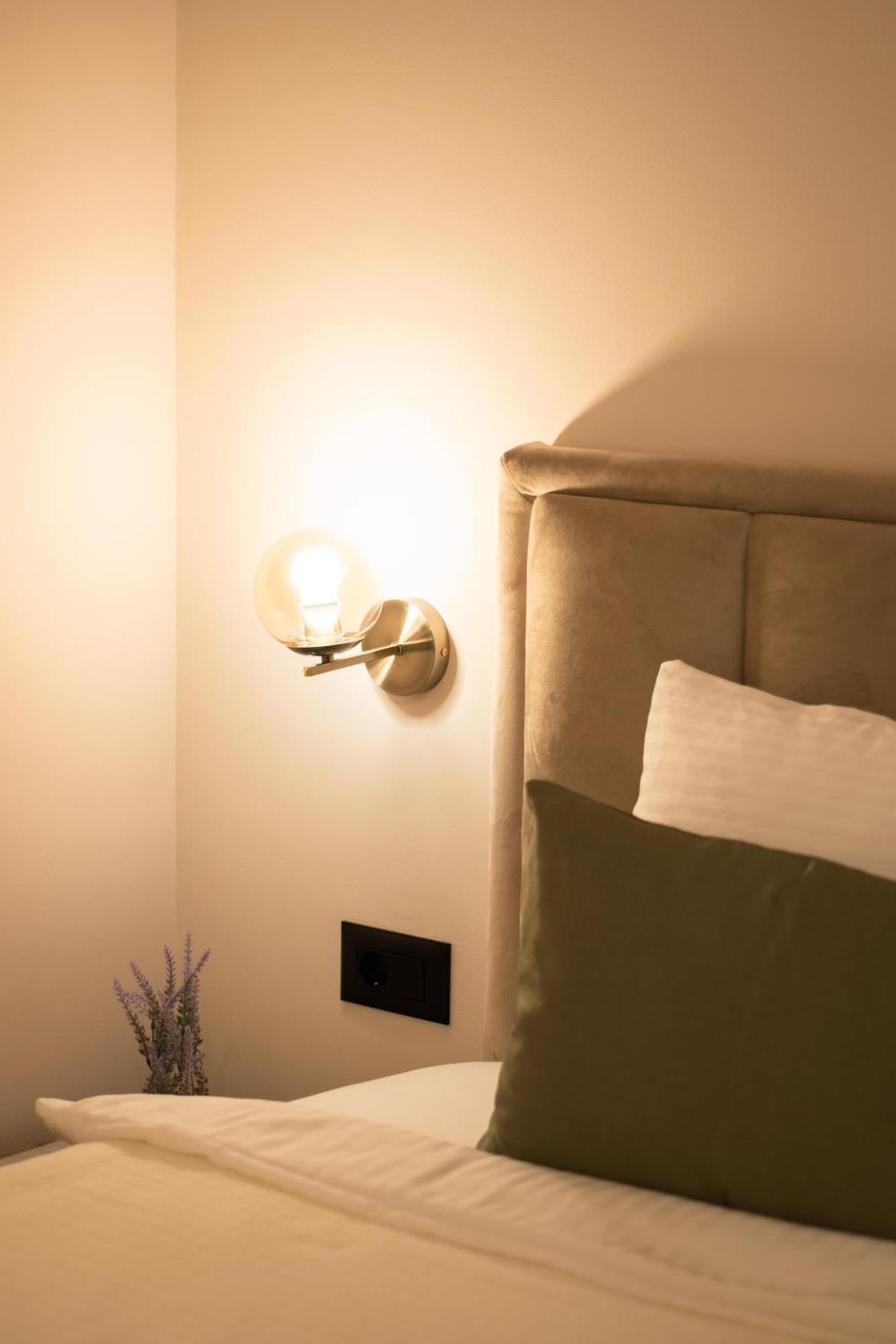 Merak Rooms & Caffe Bar Sabac Luaran gambar